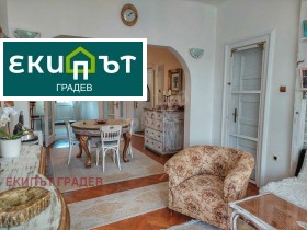 Продава Многостаен