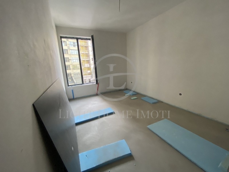 For Sale  2 bedroom Plovdiv , Kamenitsa 1 , 126 sq.m | 61769661 - image [2]