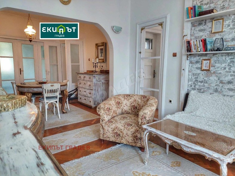Продава  Многостаен град Варна , Гръцка махала , 164 кв.м | 10425780 - изображение [2]