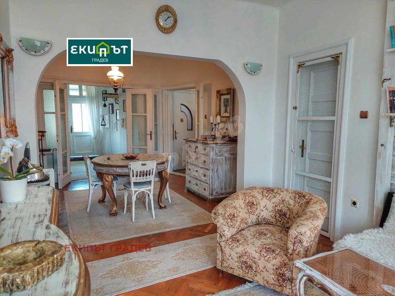 Продава  Многостаен град Варна , Гръцка махала , 164 кв.м | 10425780
