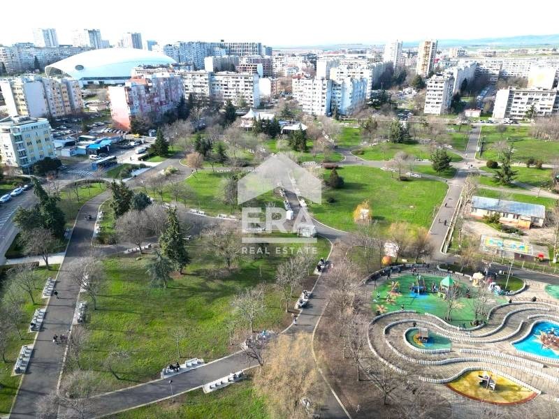 Продава МНОГОСТАЕН, гр. Бургас, Изгрев, снимка 14 - Апартаменти - 55441453