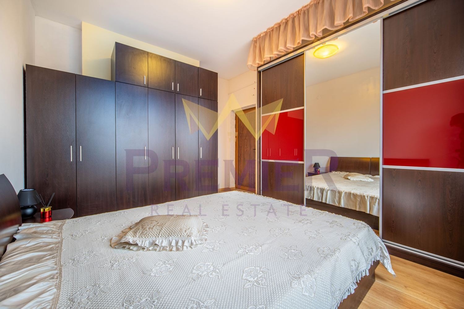Продава 3-СТАЕН, гр. Варна, м-т Горна Трака, снимка 8 - Апартаменти - 55144433