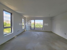 Продава 3-стаен град Пловдив Остромила - [1] 