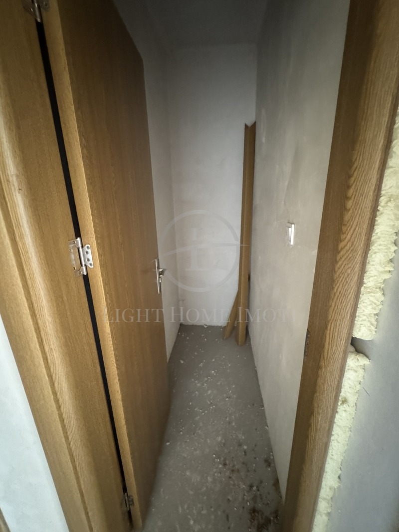 In vendita  2 camere da letto Plovdiv , Hristo Smirnenski , 102 mq | 62930258 - Immagine [11]