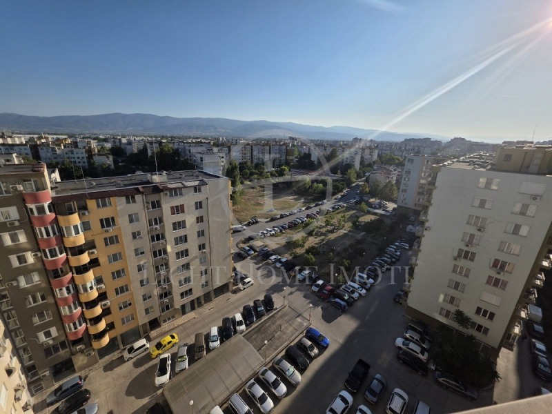 Продава 3-СТАЕН, гр. Пловдив, Тракия, снимка 13 - Апартаменти - 52457124