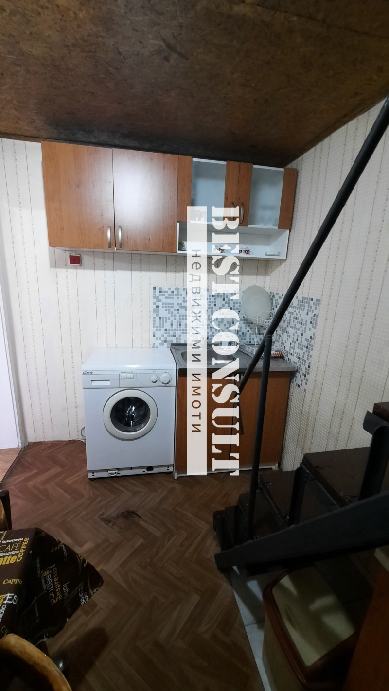 Продава КЪЩА, гр. Русе, Централен кооп. пазар, снимка 2 - Къщи - 52524290