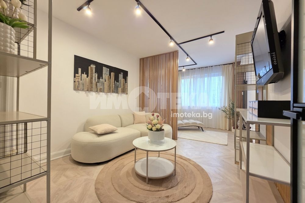 Продава 3-СТАЕН, гр. София, Гео Милев, снимка 2 - Апартаменти - 53621098