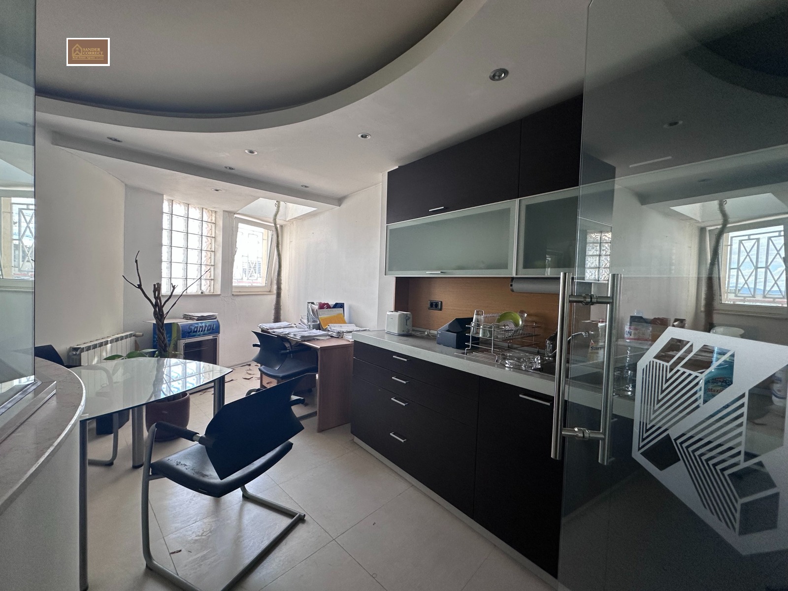 Продава ОФИС, гр. София, Хладилника, снимка 11 - Офиси - 56183193