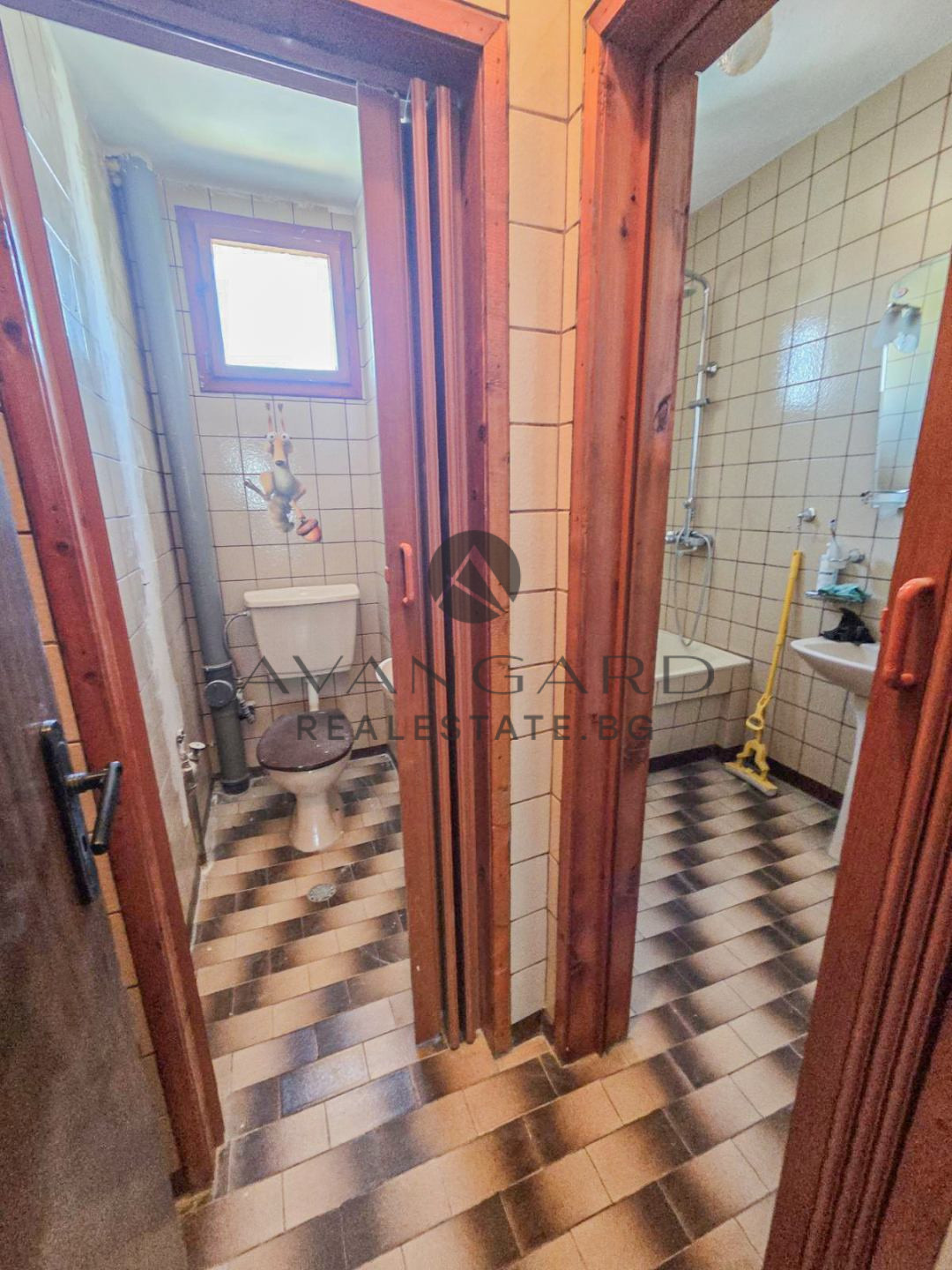 Продава ЕТАЖ ОТ КЪЩА, гр. Пловдив, Изгрев, снимка 12 - Етаж от къща - 56214078