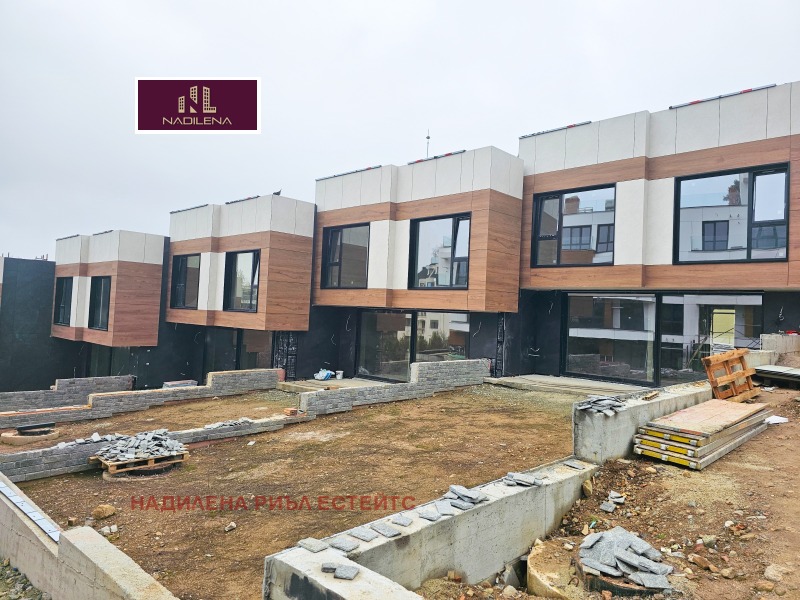 Продава КЪЩА в град София, Бояна - 432 кв.м / 600 000 € » 1 173 498.00 лв., НАДИЛЕНА РИЪЛ ЕСТЕЙТС