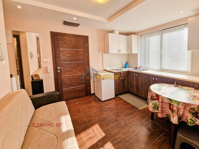 Zu verkaufen  Studio region Burgas , Rawda , 47 qm | 81252600