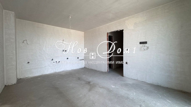 Te koop  1 slaapkamer Plovdiv , Ostromila , 75 m² | 89393465 - afbeelding [2]