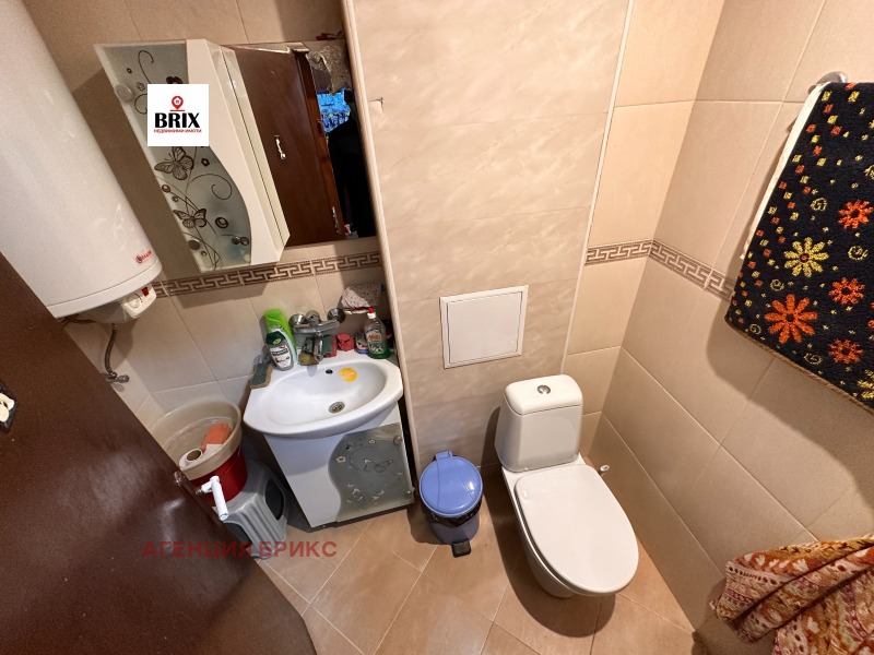 Продава 2-СТАЕН, гр. Русе, Здравец Изток, снимка 10 - Апартаменти - 52965838