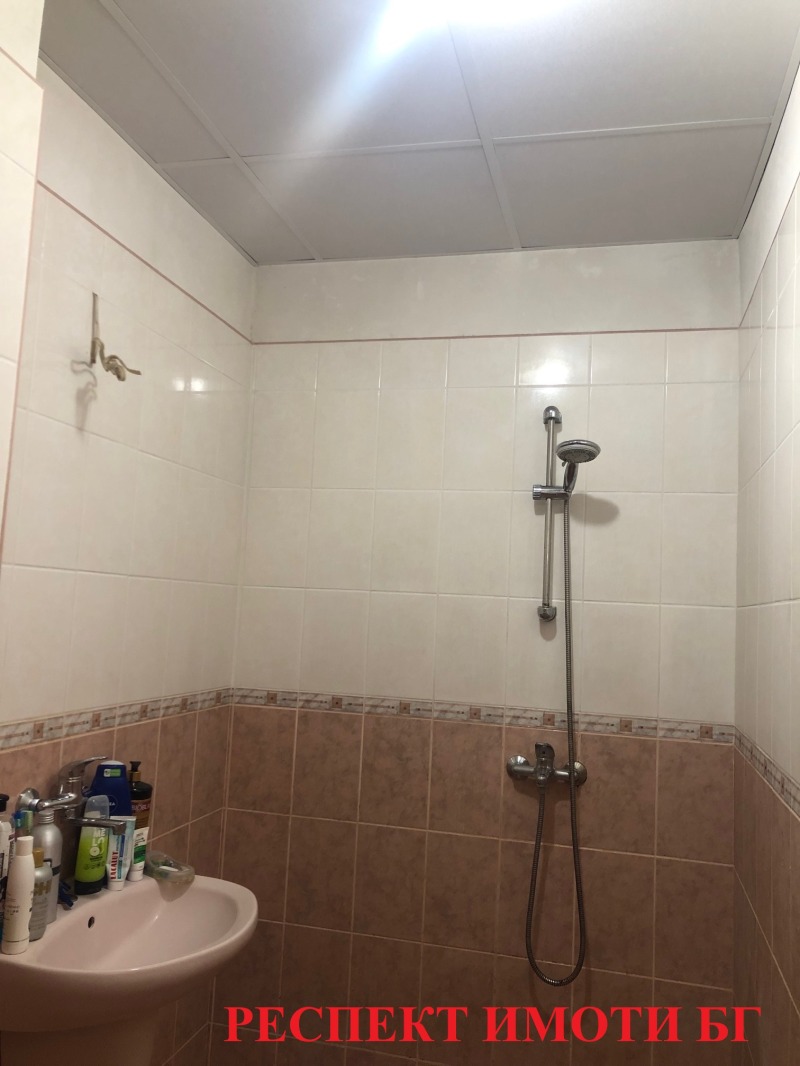 Продается  2 спальни Пловдив , Изгрев , 87 кв.м | 86706293 - изображение [15]
