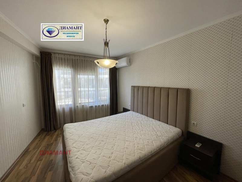 Продава  3-стаен град Русе , Център , 133 кв.м | 29630961 - изображение [4]