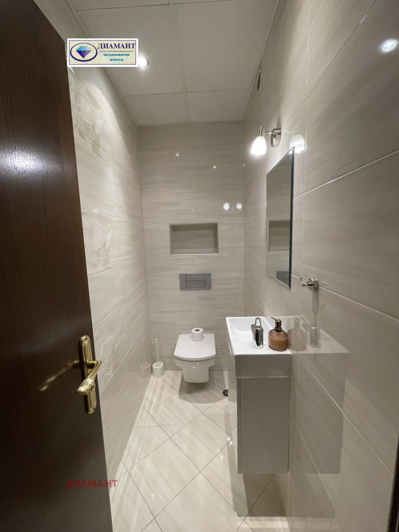 Продава  3-стаен град Русе , Център , 133 кв.м | 29630961 - изображение [11]