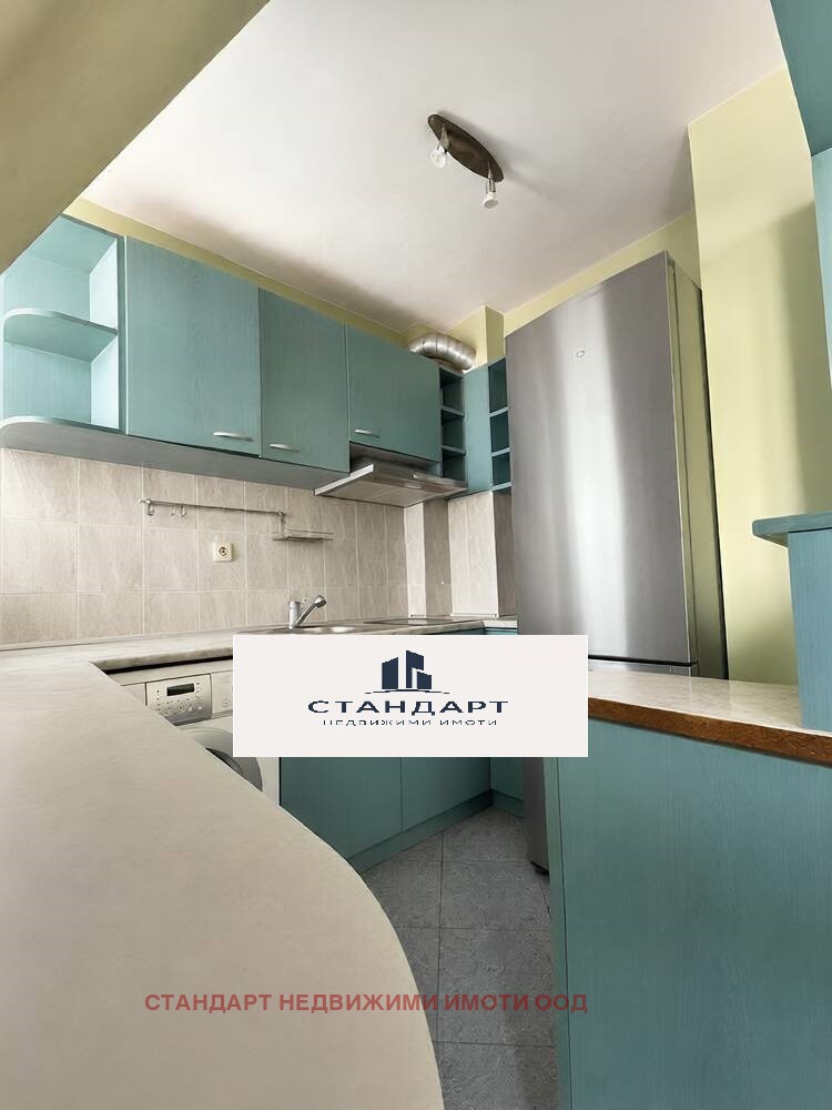 Продава 3-СТАЕН, гр. Пловдив, Център, снимка 2 - Апартаменти - 55570220