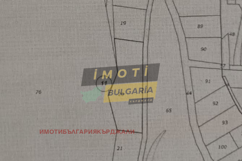 Продава  Парцел, област Кърджали, с. Петлино • при запитване • ID 84616857 — holmes.bg - [1] 