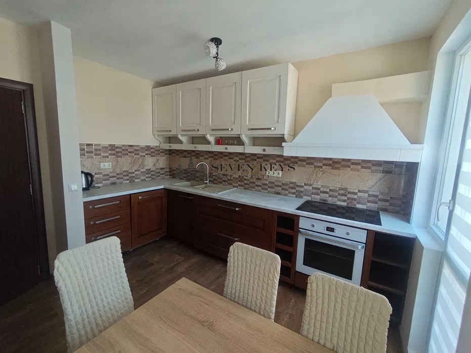 Продава 3-СТАЕН, гр. Варна, Бриз