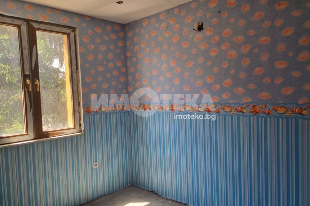 Продава ЕТАЖ ОТ КЪЩА, гр. София, Илиянци, снимка 2 - Етаж от къща - 54993961