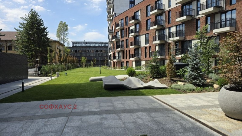 Продава 3-СТАЕН в град София, Лагера - 151 кв.м / 450 000 € » 880 123.50 лв., СОФХАУС 2