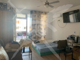 Продава 2-стаен