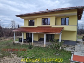 Продажба на имоти в с. Драгижево, област Велико Търново — страница 2 - изображение 13 