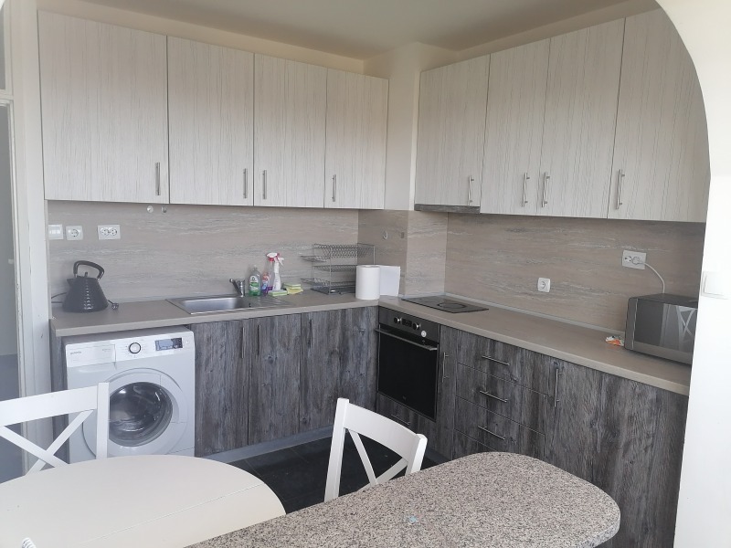 Продава  3-стаен, град София, Люлин 9 •  173 000 EUR • ID 30151735 — holmes.bg - [1] 