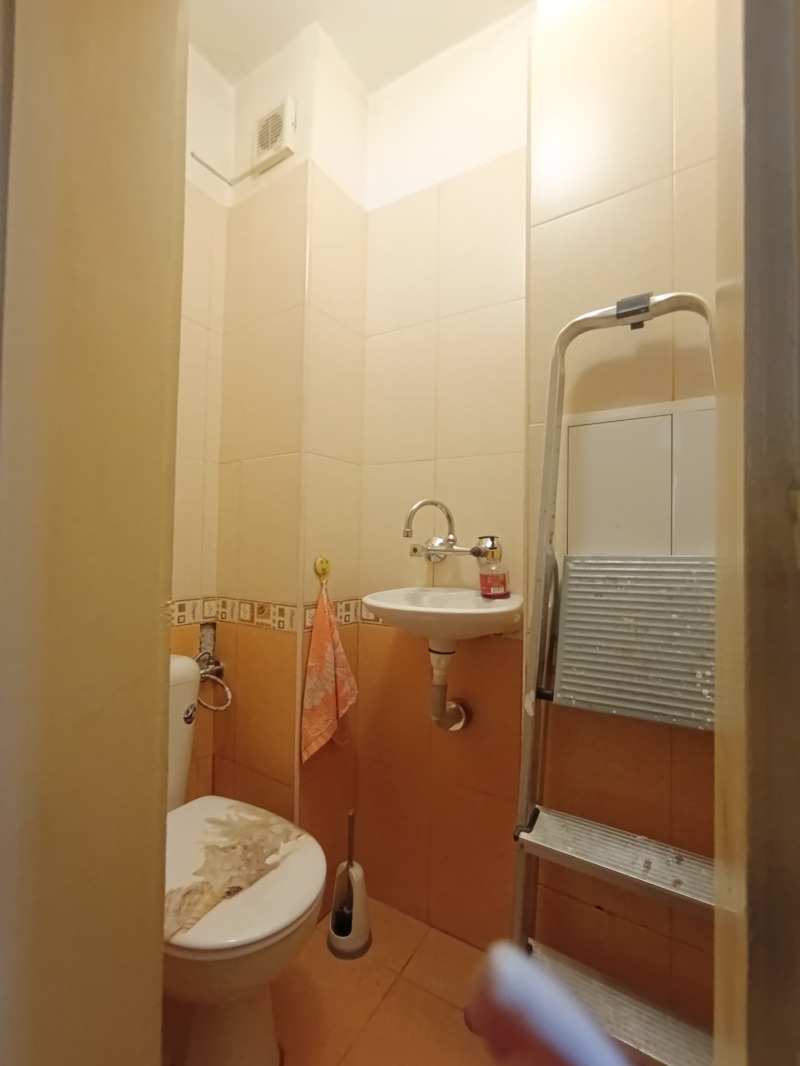 Te koop  2 slaapkamers Sofia , Iztok , 165 m² | 66531208 - afbeelding [13]