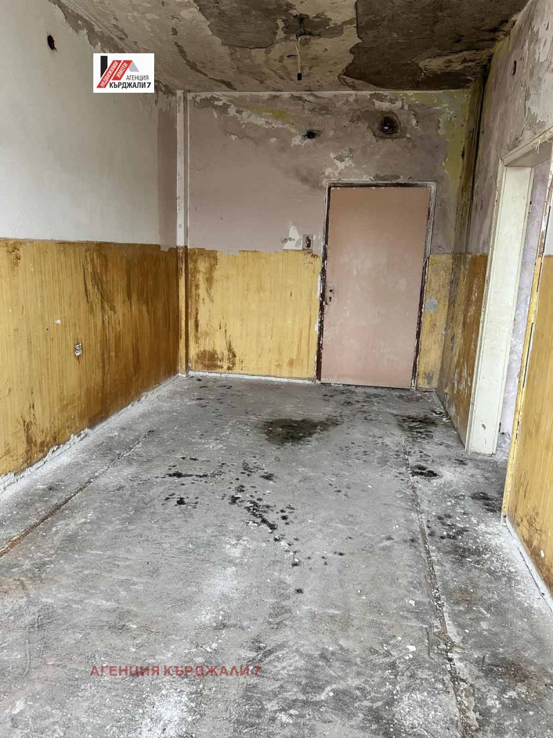Eladó  3+ hálószoba régió Kardzhali , Dzsebel , 174 négyzetméter | 99007186 - kép [4]