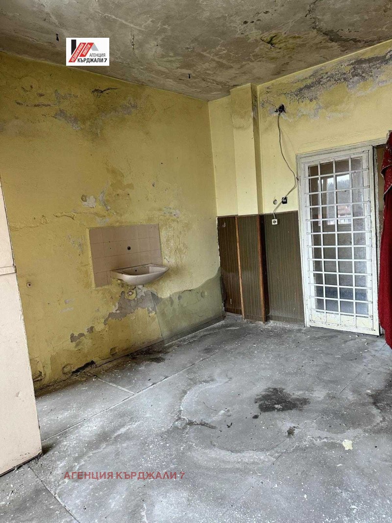 Eladó  3+ hálószoba régió Kardzhali , Dzsebel , 174 négyzetméter | 99007186 - kép [2]