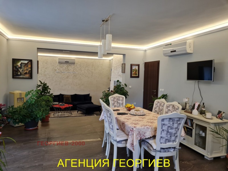 Продава КЪЩА, с. Драгижево, област Велико Търново, снимка 3 - Къщи - 44059591