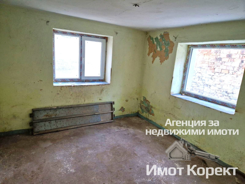 Продава КЪЩА, гр. Асеновград, област Пловдив, снимка 6 - Къщи - 48407182