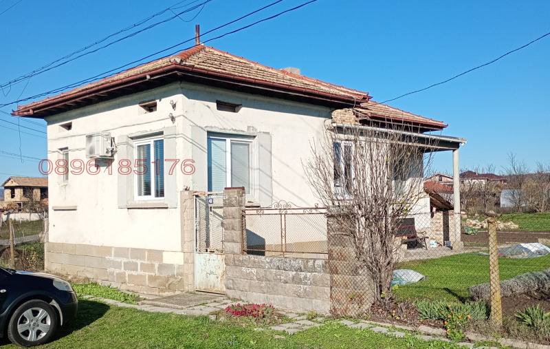 Продава КЪЩА, с. Дибич, област Шумен, снимка 2 - Къщи - 52783715