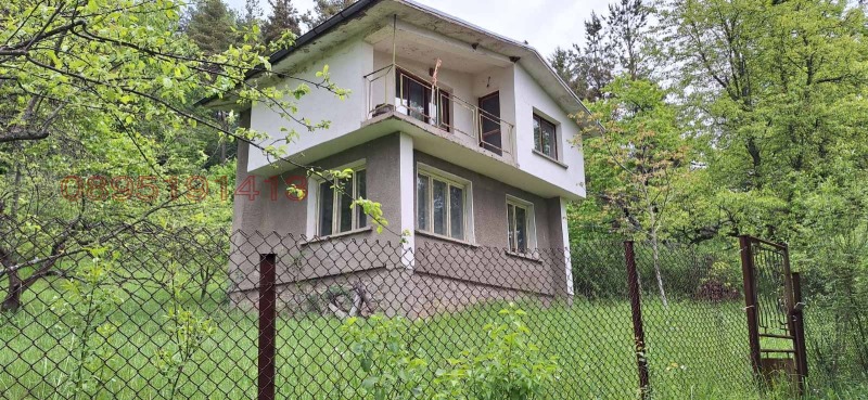 Продава КЪЩА, гр. София, с. Железница, снимка 2 - Къщи - 53400954
