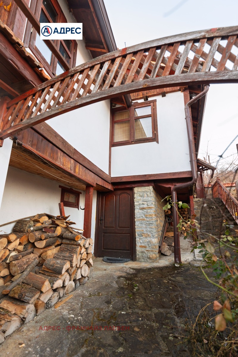 Продава КЪЩА, с. Горно трапе, област Ловеч, снимка 3 - Къщи - 53415827