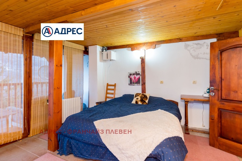 Продава КЪЩА, с. Горно трапе, област Ловеч, снимка 13 - Къщи - 53415827