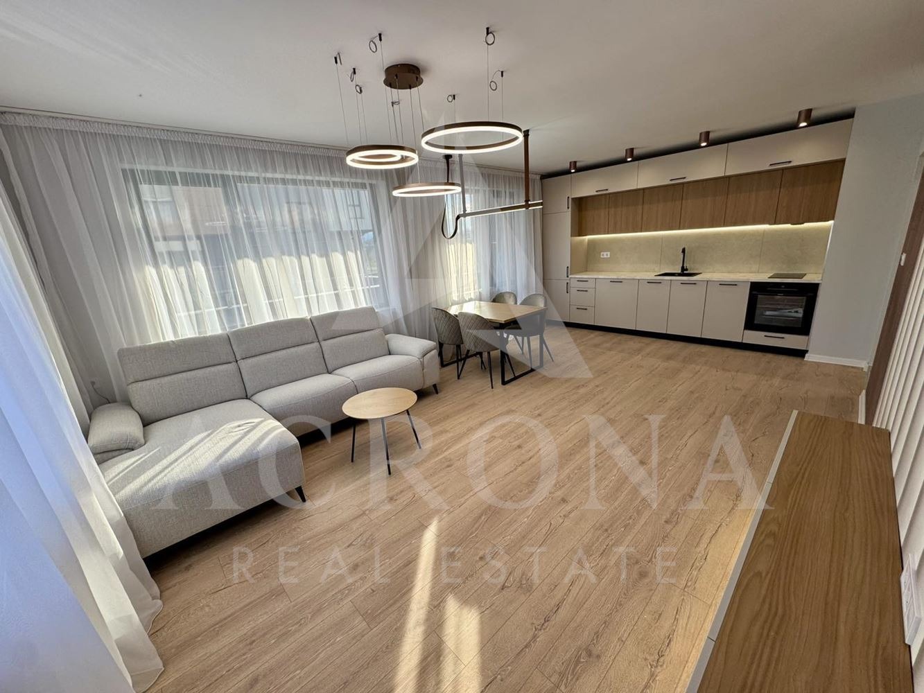 Продава 2-СТАЕН, гр. Пловдив, Остромила, снимка 2 - Апартаменти - 53993910