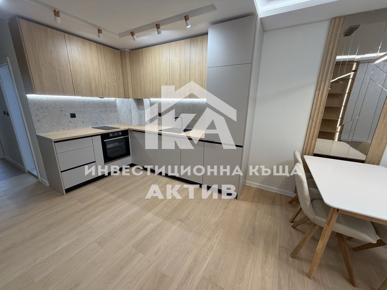 Продава 2-СТАЕН, гр. Пловдив, Кючук Париж, снимка 4 - Апартаменти - 54625529