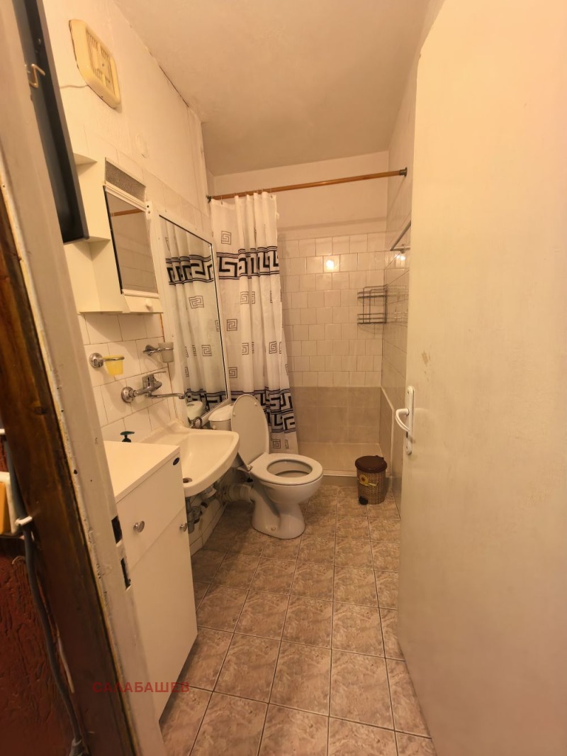 Продава 2-СТАЕН, гр. Казанлък, област Стара Загора, снимка 2 - Апартаменти - 53310020