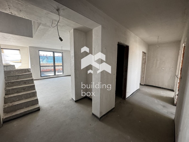 Til salg  Maisonette Sofia , Studentski grad , 188 kvm | 48214646