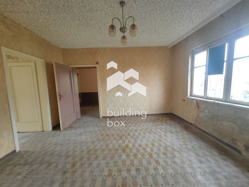 Продава КЪЩА, с. Първенец, област Пловдив, снимка 8 - Къщи - 52824255