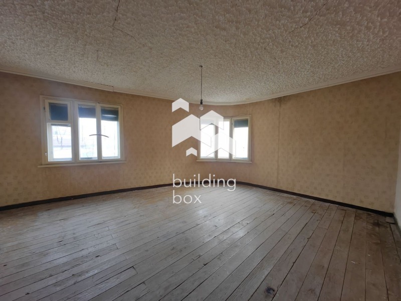 Продава КЪЩА, с. Първенец, област Пловдив, снимка 11 - Къщи - 52824255