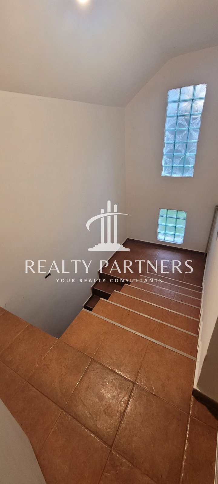 Продава КЪЩА, с. Сирищник, област Перник, снимка 8 - Къщи - 54032955