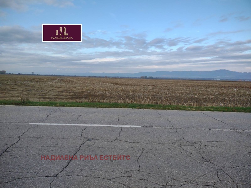 Продава ПАРЦЕЛ, с. Равно поле, област София област, снимка 3 - Парцели - 52553547