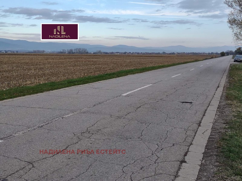 Продава ПАРЦЕЛ, с. Равно поле, област София област, снимка 2 - Парцели - 52553547