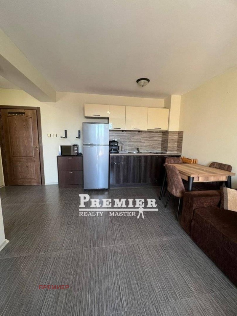 Продава 2-СТАЕН в област Бургас, гр. Свети Влас - 46 кв.м / 86 000 € » 168 201.38 лв., ПРЕМИЕР