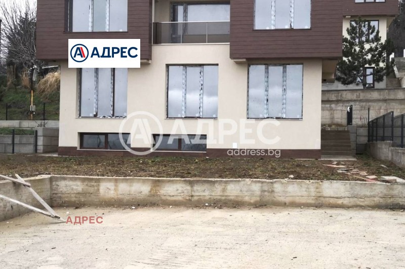 Продава КЪЩА в град Варна, м-т Акчелар - 240 кв.м / 450 000 € » 880 123.50 лв., АДРЕС