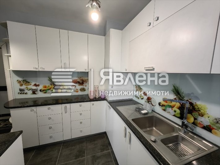 Продава 3-СТАЕН, гр. Благоевград, Широк център, снимка 8 - Апартаменти - 53181542