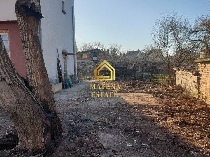 Продава КЪЩА, гр. София, с. Волуяк